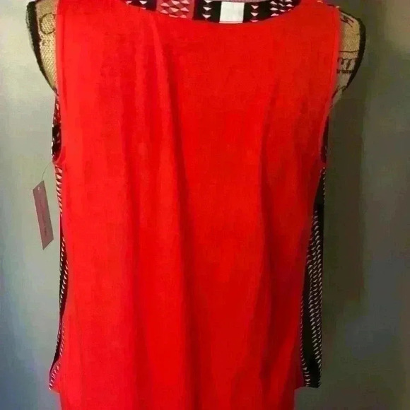 Dressy tank top brand new tags on - Picture 4 of 4